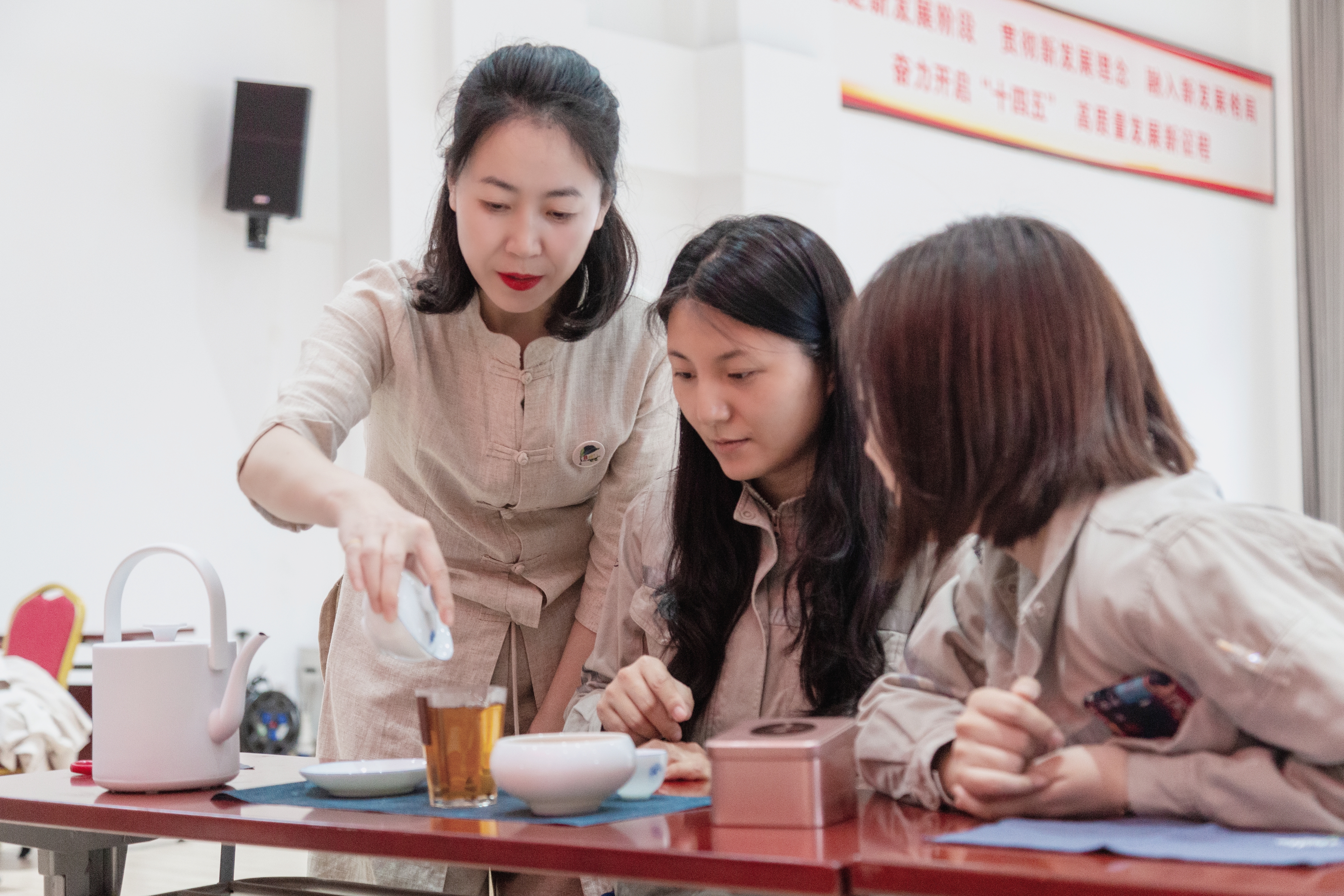 �й�����������(304am-VIP��֤)����-Official Platform