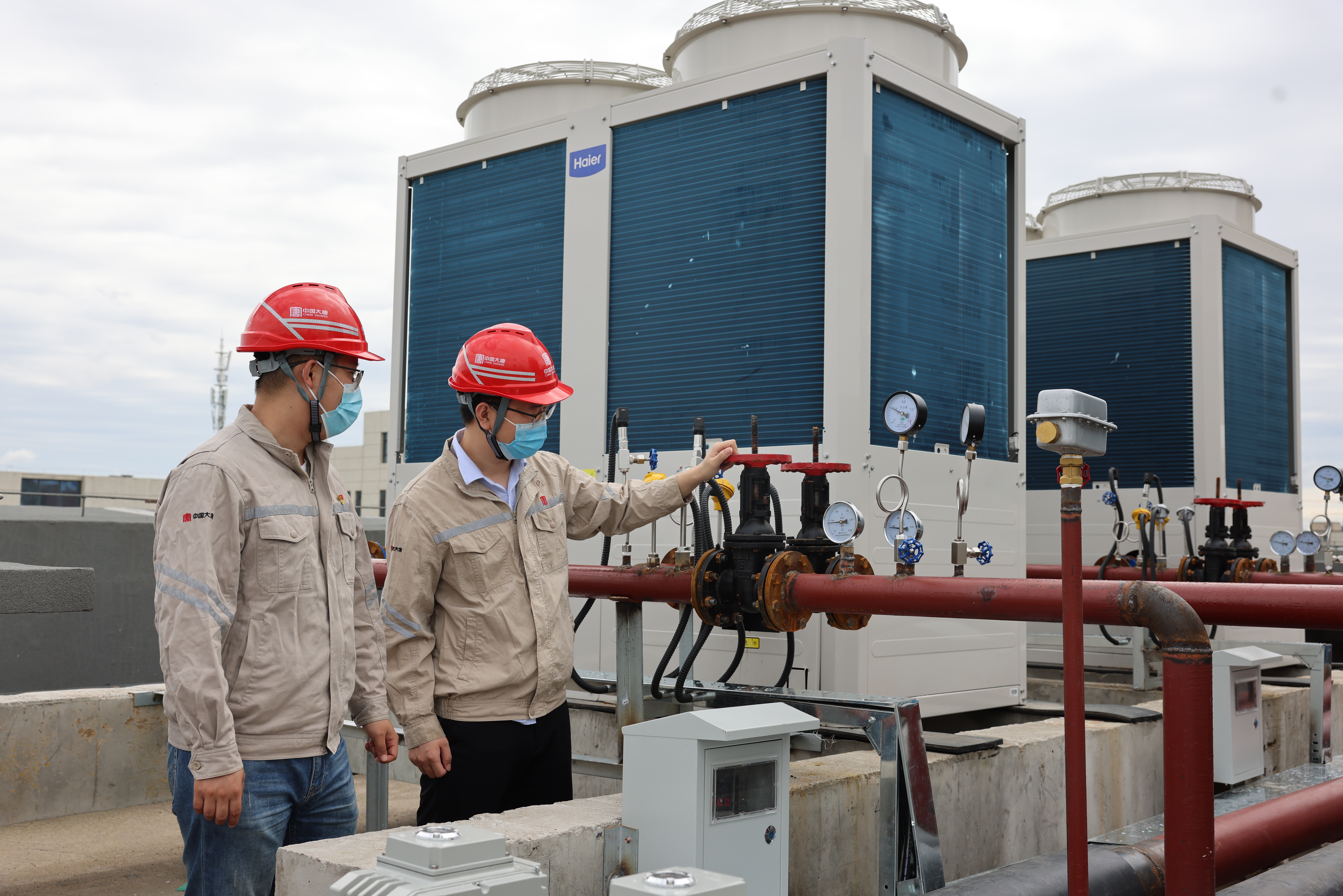 1682320375701095270.jpg “源网荷储一体化”供能试验平台手艺研究.jpg