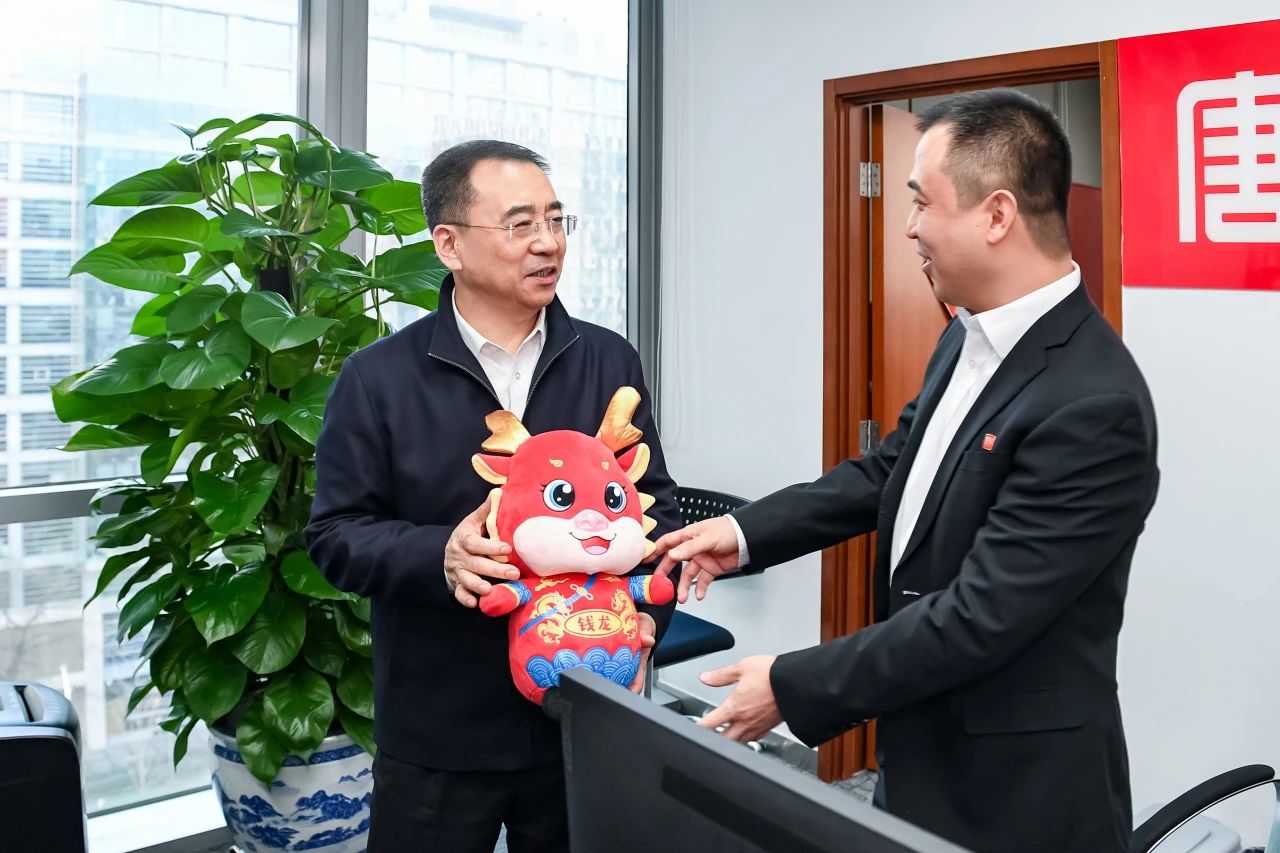 1707466924334072455.jpg 1707466924334072455.jpg